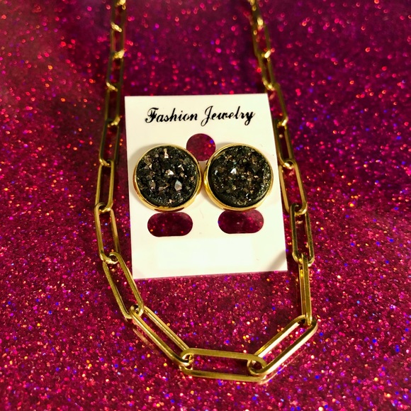 Gorgeous Brown Druzy Earrings - Picture 4 of 4